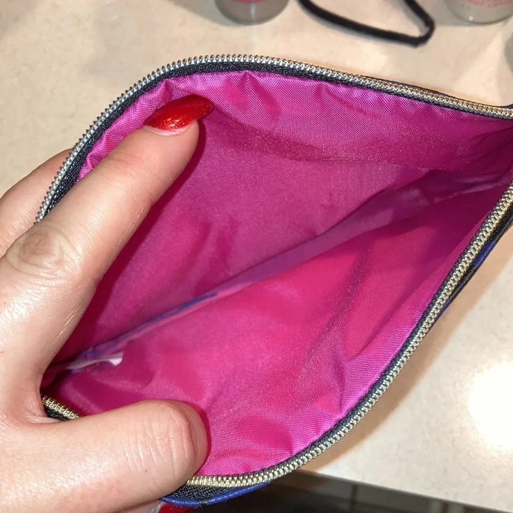 IPSY Blue with Black Hearts Make Up Bag